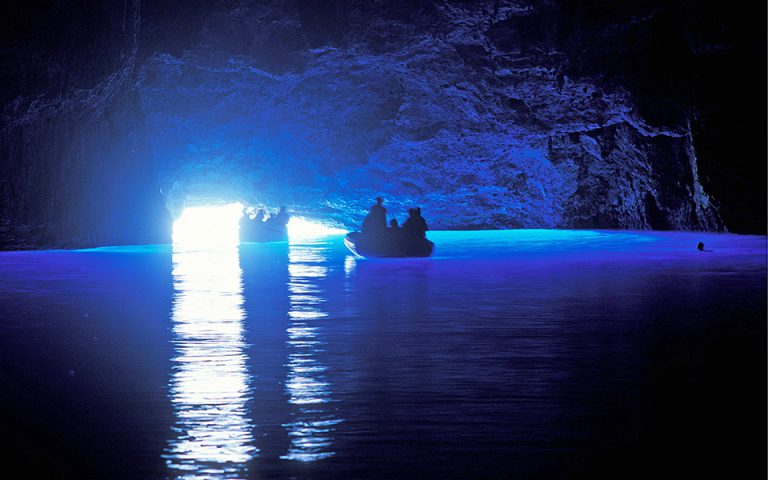 BLUE_CAVES_KASTELLORIZO - Greece Is