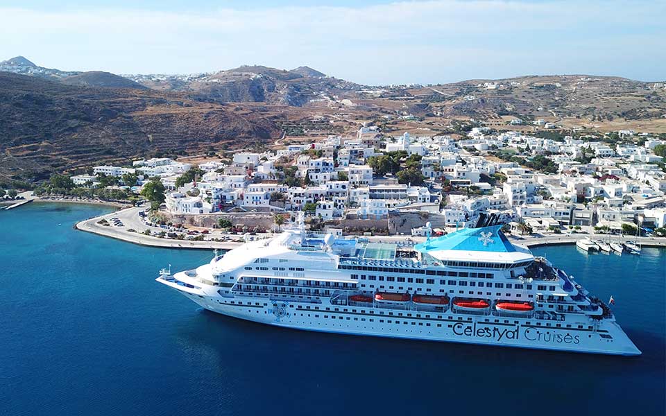 cruise ships in greece news